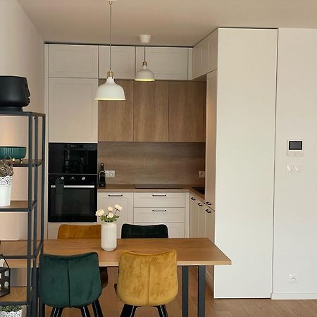 ברטיסלאבה New Downtown Apartment Couple Minute From The Old Town מראה חיצוני תמונה