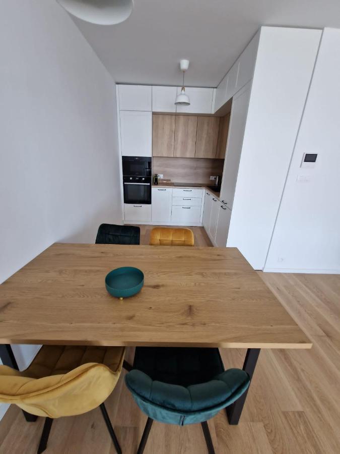 ברטיסלאבה New Downtown Apartment Couple Minute From The Old Town מראה חיצוני תמונה
