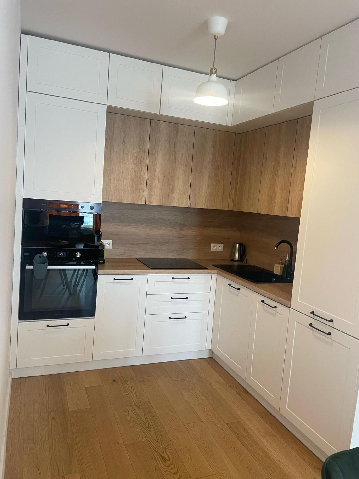 ברטיסלאבה New Downtown Apartment Couple Minute From The Old Town מראה חיצוני תמונה